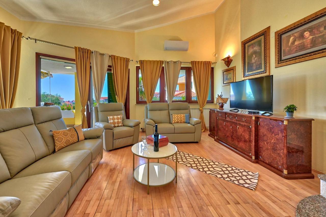 Villa Oscar, Zadar Buitenkant foto